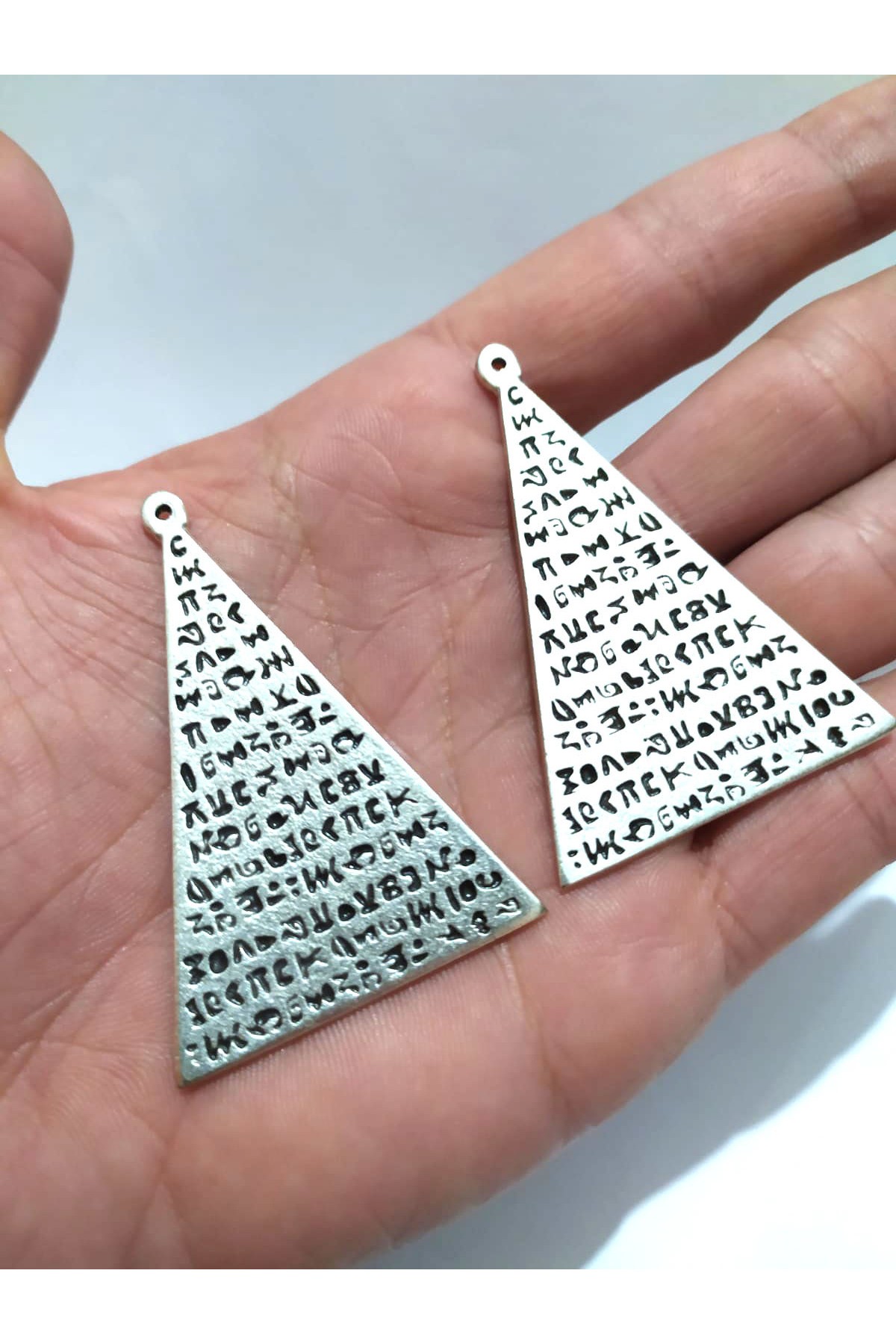 Takı Yapımı için 2 Adet Piramit Totem Gümüş Kaplama Otantik Kolye Bileklik Küpe Halhal Ucu
