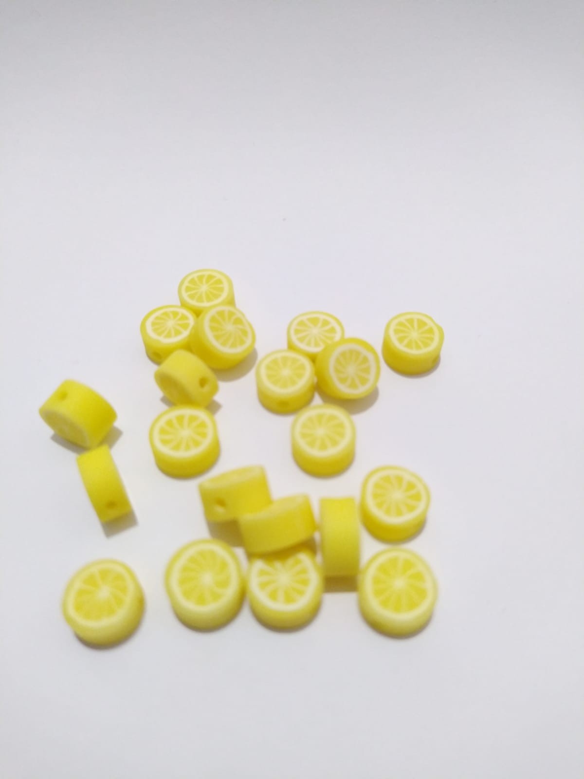 Takı Yapımı için 10 Adet Fimo Meyve Limon Figürlü Şirin Boncuk Şans Kolye Bileklik Halhal Ucu Takı Yapımı için 10 Adet Fimo Meyve Limon Figürlü Şirin Boncuk Şans Kolye Bileklik Halhal Ucu